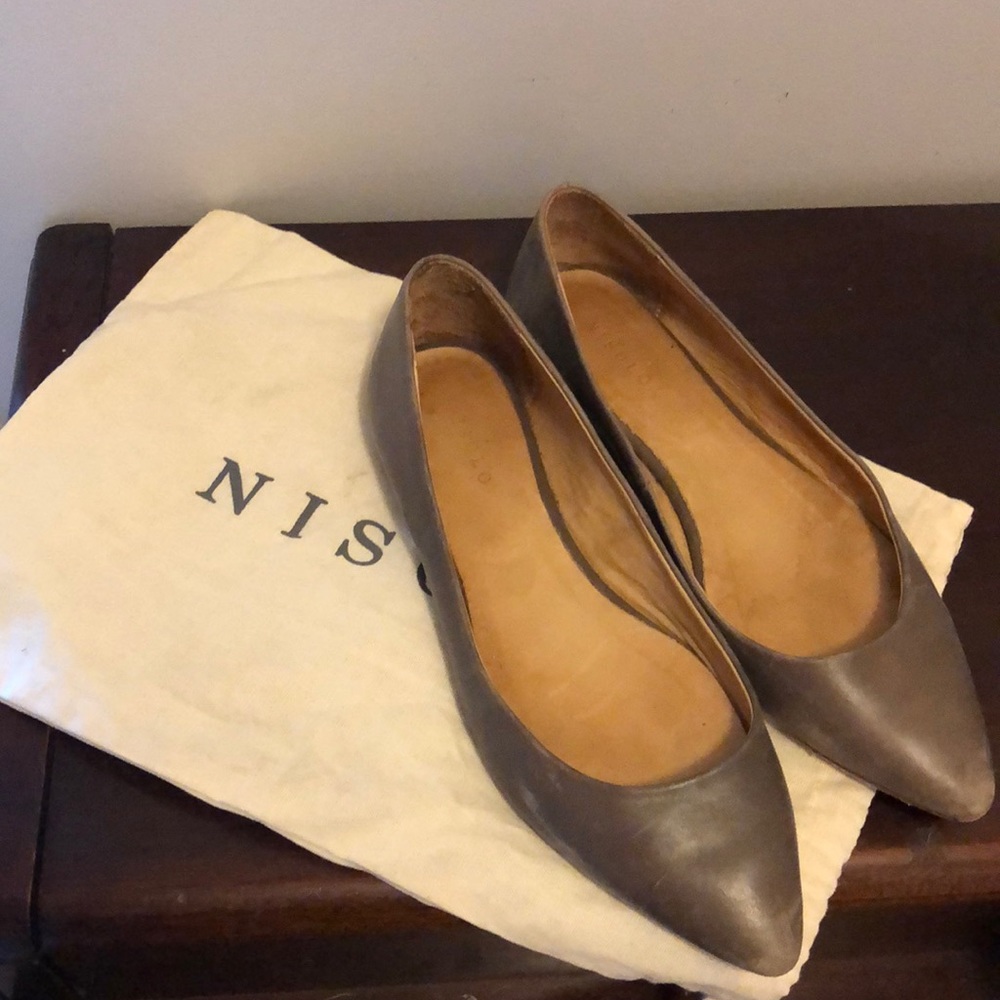 Nisolo Gray Leather Flats